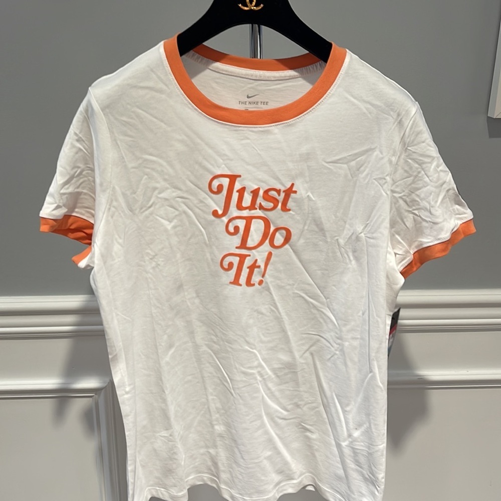 Womens Nike Ringer tee - Picture 2 of 5